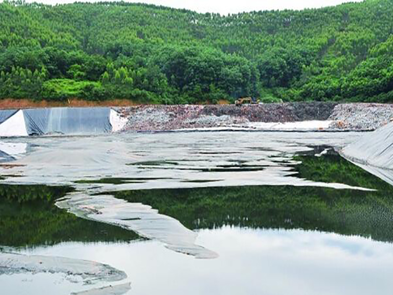 機(jī)織土工布在加固、防沖蝕等高韌性途中的應(yīng)用研究